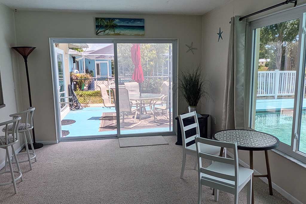 rotonda fl room